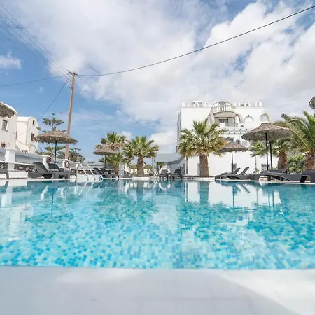 Blackcoast Santorini Hotel *