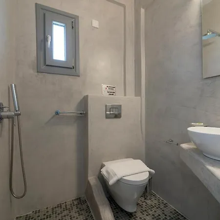 Blackcoast Santorini Hotel Perivolos (Santorini)