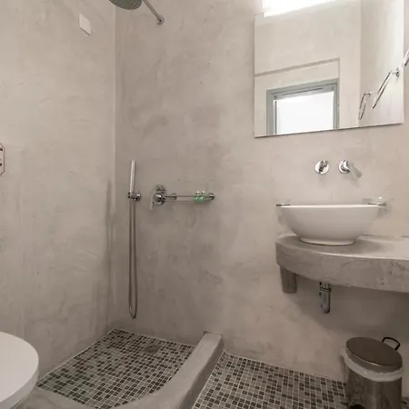 Hotel Blackcoast Santorini